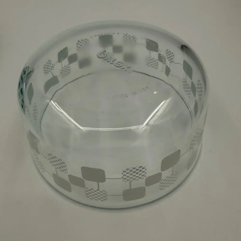 Lot Of 4 Pyrex #7201 6